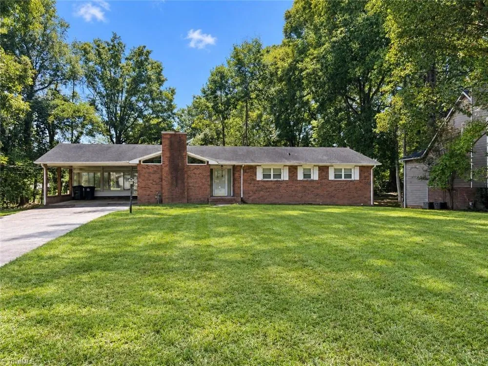 1530 Norwich Road Winston-Salem, NC 27127