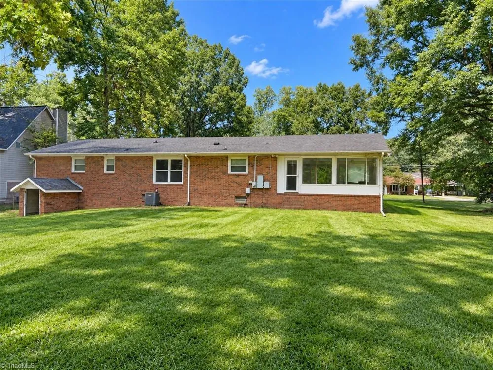 1530 Norwich Road Winston-Salem, NC 27127