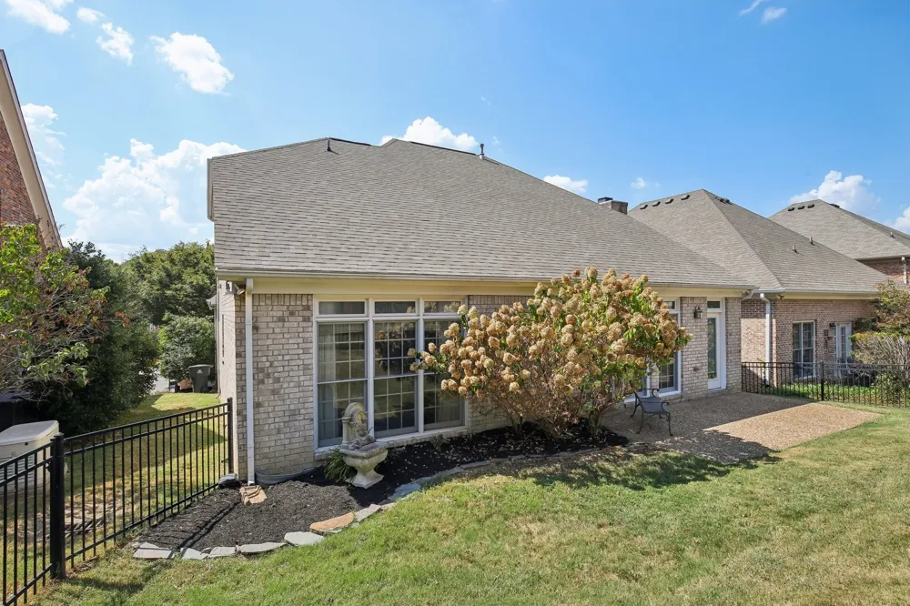 915 Cherry Plum Ct Nashville, TN 37215