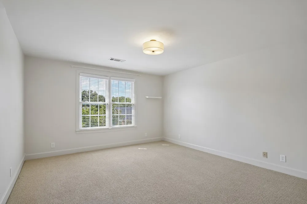 915 Cherry Plum Ct Nashville, TN 37215