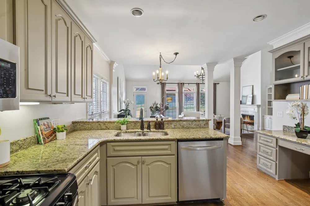 915 Cherry Plum Ct Nashville, TN 37215