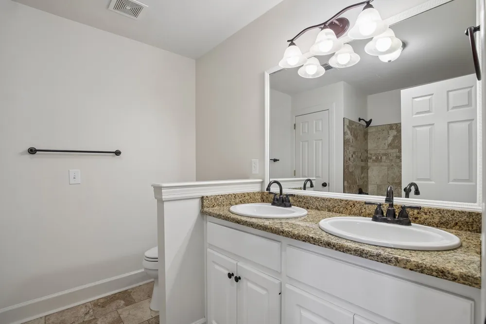 915 Cherry Plum Ct Nashville, TN 37215