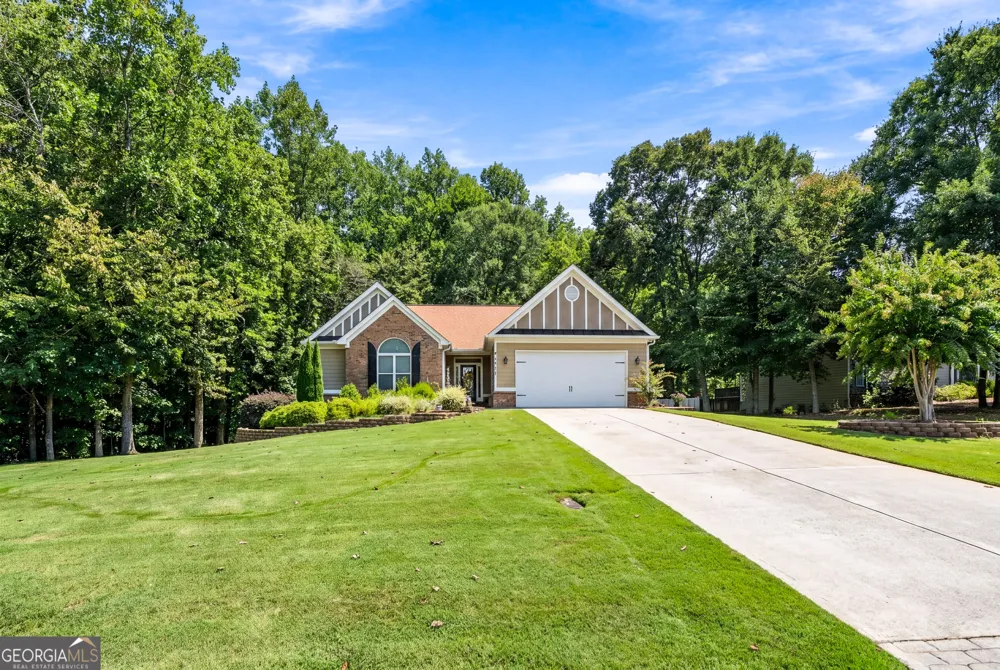 833 Caleb DR Winder, GA 30680