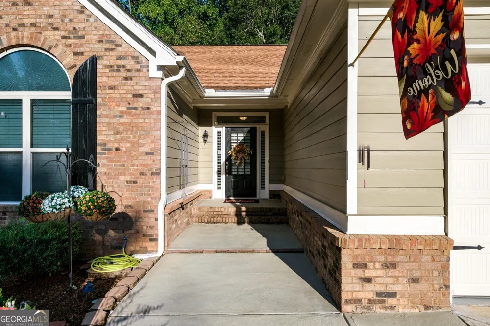 833 Caleb DR Winder, GA 30680