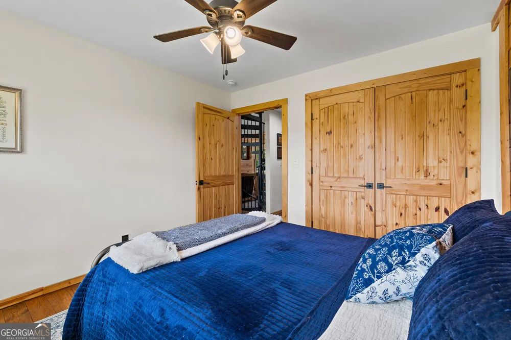 135 Mountain Ridge DR Clarkesville, GA 30523