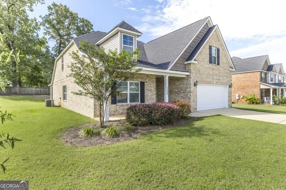 248 Oakley CT Bonaire, GA 31005