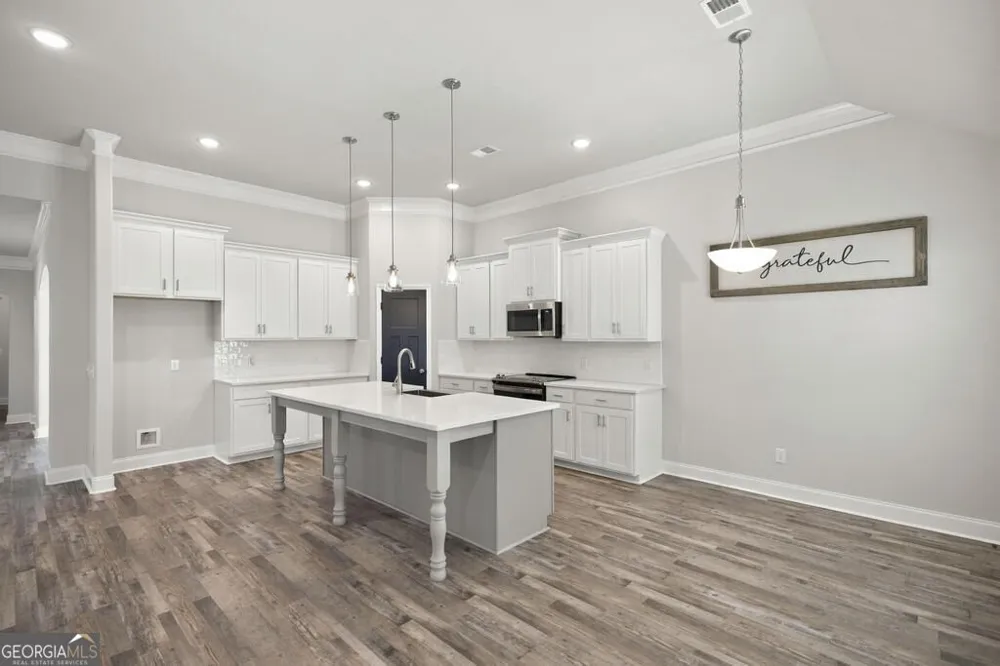248 Oakley CT Bonaire, GA 31005