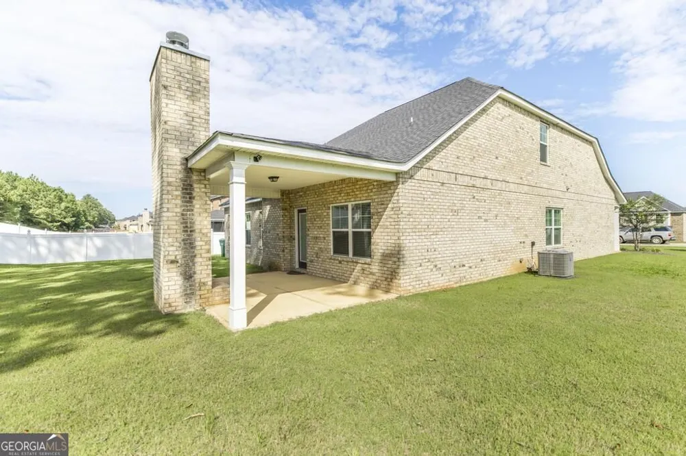 248 Oakley CT Bonaire, GA 31005