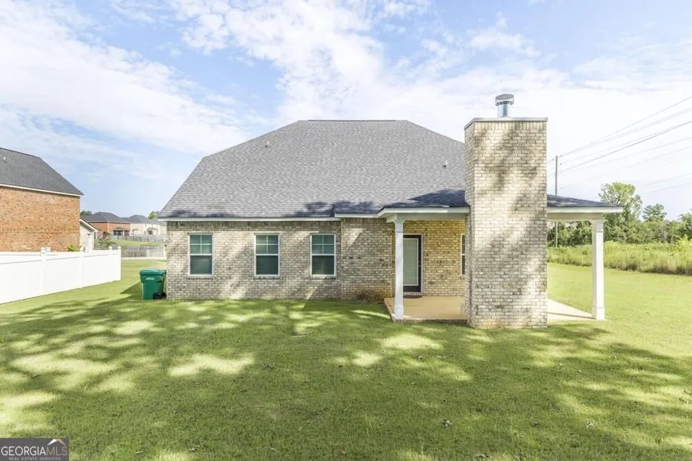 248 Oakley CT Bonaire, GA 31005