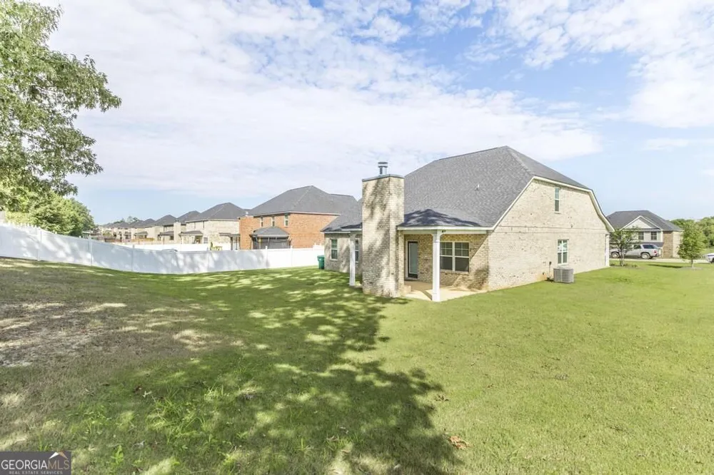 248 Oakley CT Bonaire, GA 31005