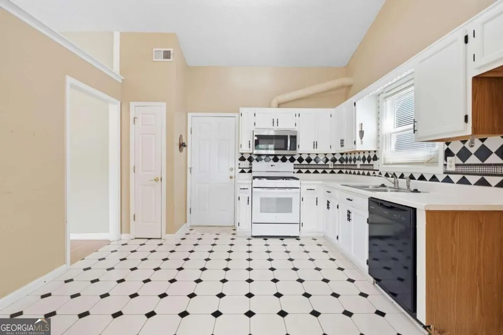 4295 Wildridge DR Duluth, GA 30096
