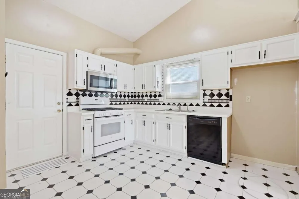 4295 Wildridge DR Duluth, GA 30096