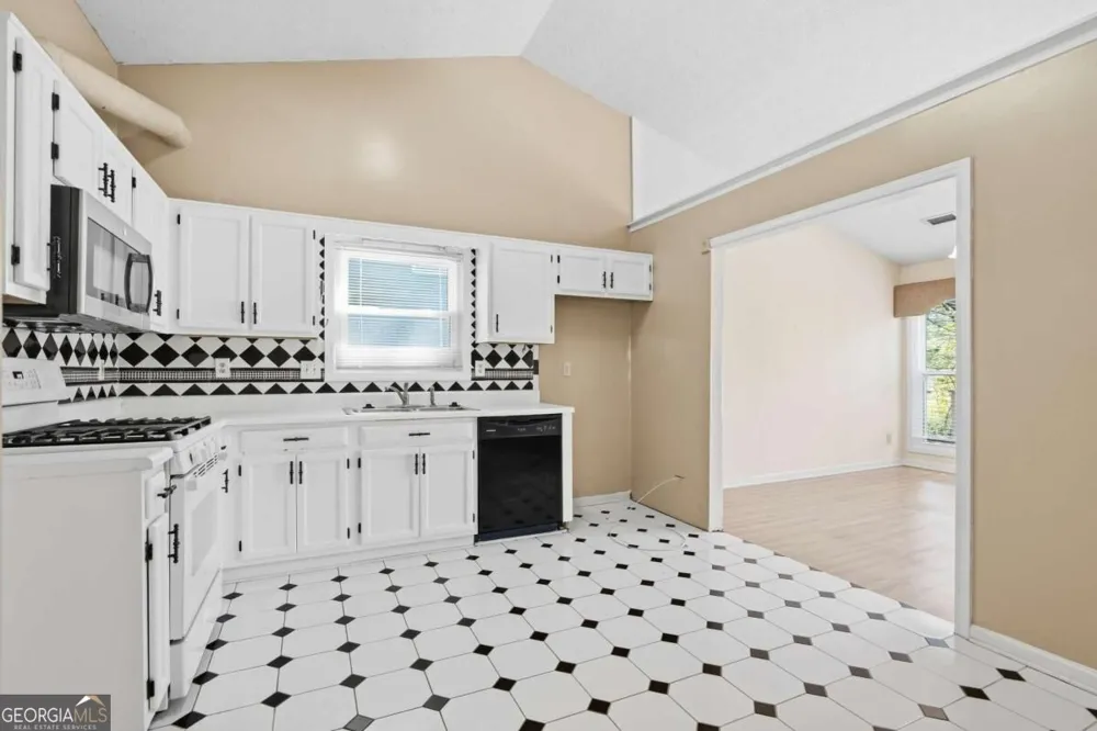 4295 Wildridge DR Duluth, GA 30096