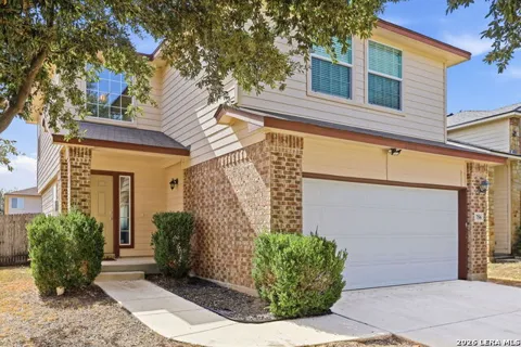 756 Guna Dr