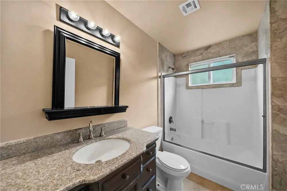 23129 Burbank Boulevard Woodland Hills, CA 91367