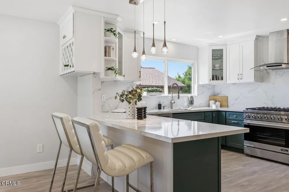 13856 Lyle Street Sylmar, CA 91342