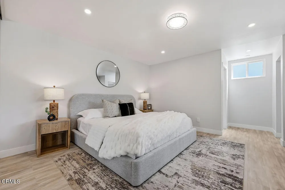 13856 Lyle Street Sylmar, CA 91342