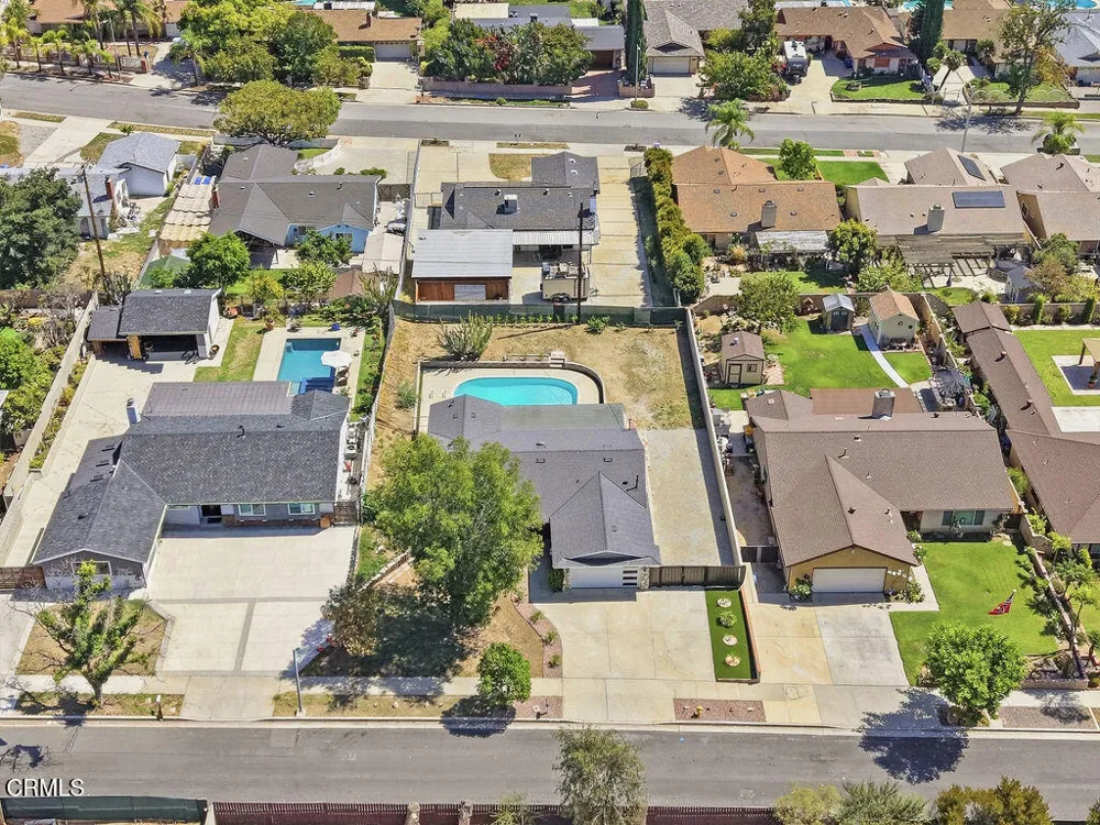 13856 Lyle Street Sylmar, CA 91342