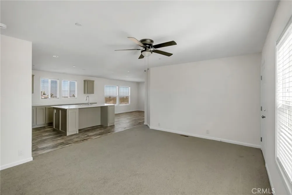 11824 Azure View Road Pinon Hills, CA 92372