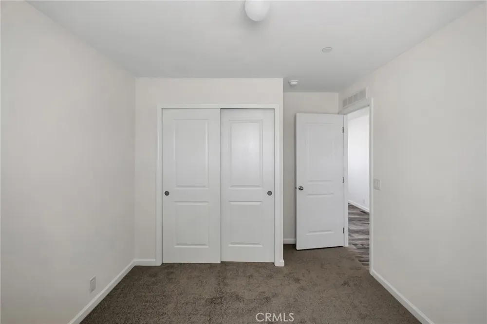 11824 Azure View Road Pinon Hills, CA 92372