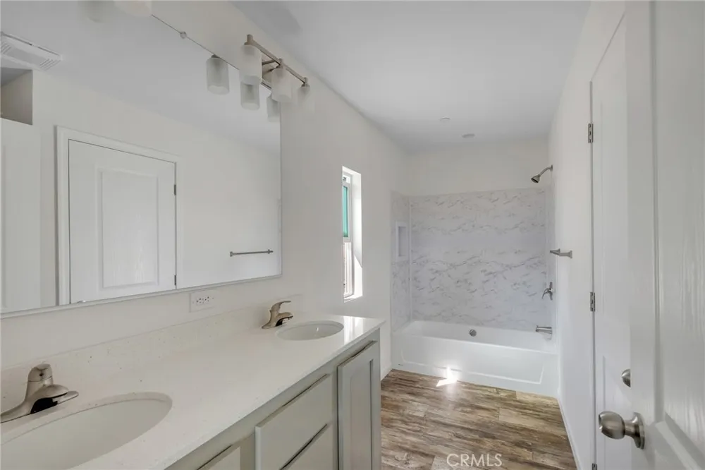 11824 Azure View Road Pinon Hills, CA 92372