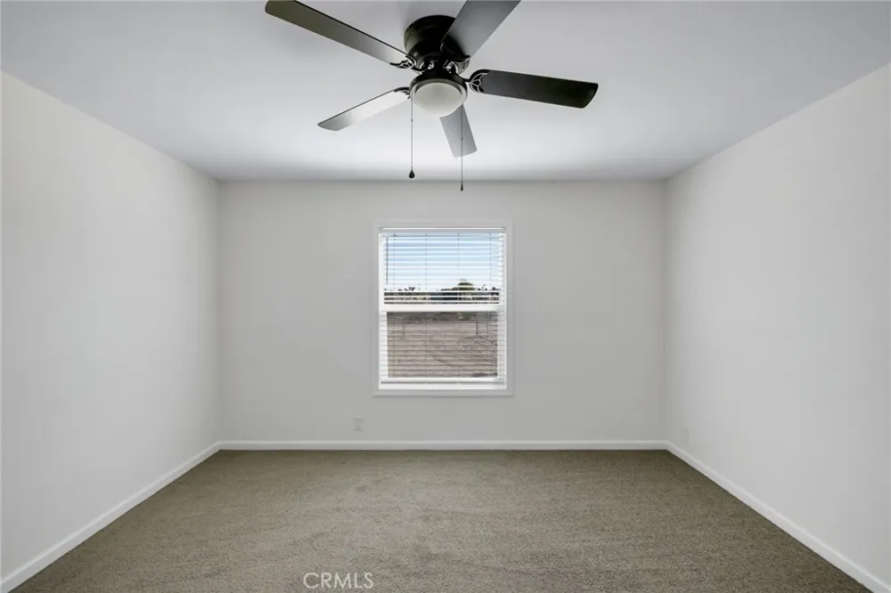 11824 Azure View Road Pinon Hills, CA 92372