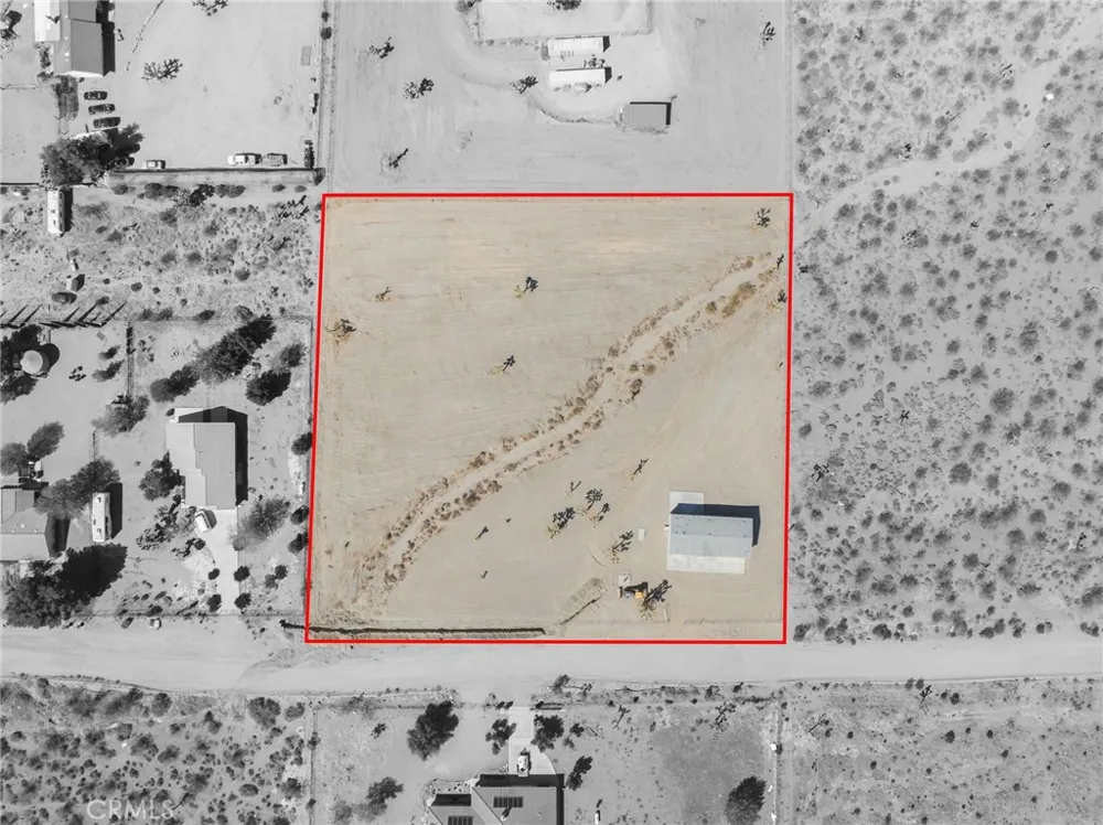 11824 Azure View Road Pinon Hills, CA 92372