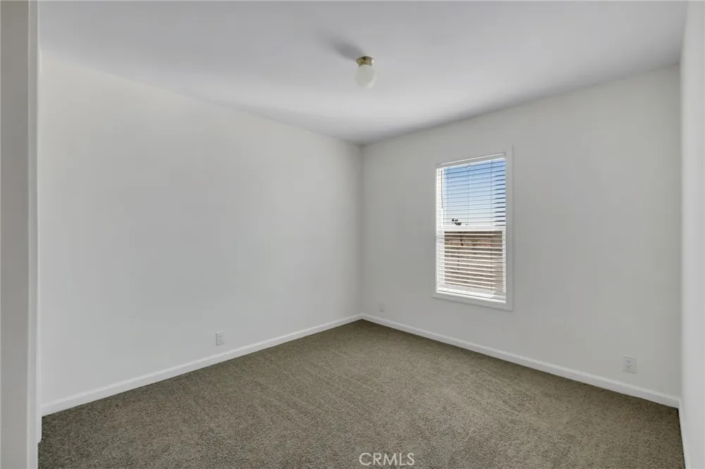 11824 Azure View Road Pinon Hills, CA 92372