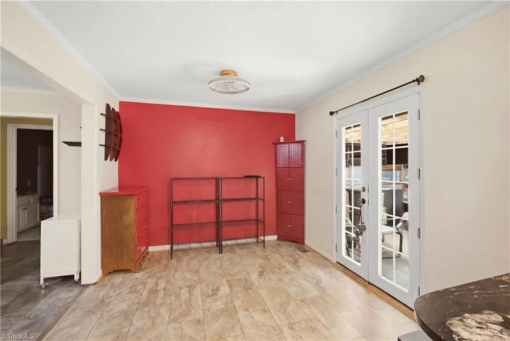 240 Silver Lake Drive Burlington, NC 27215