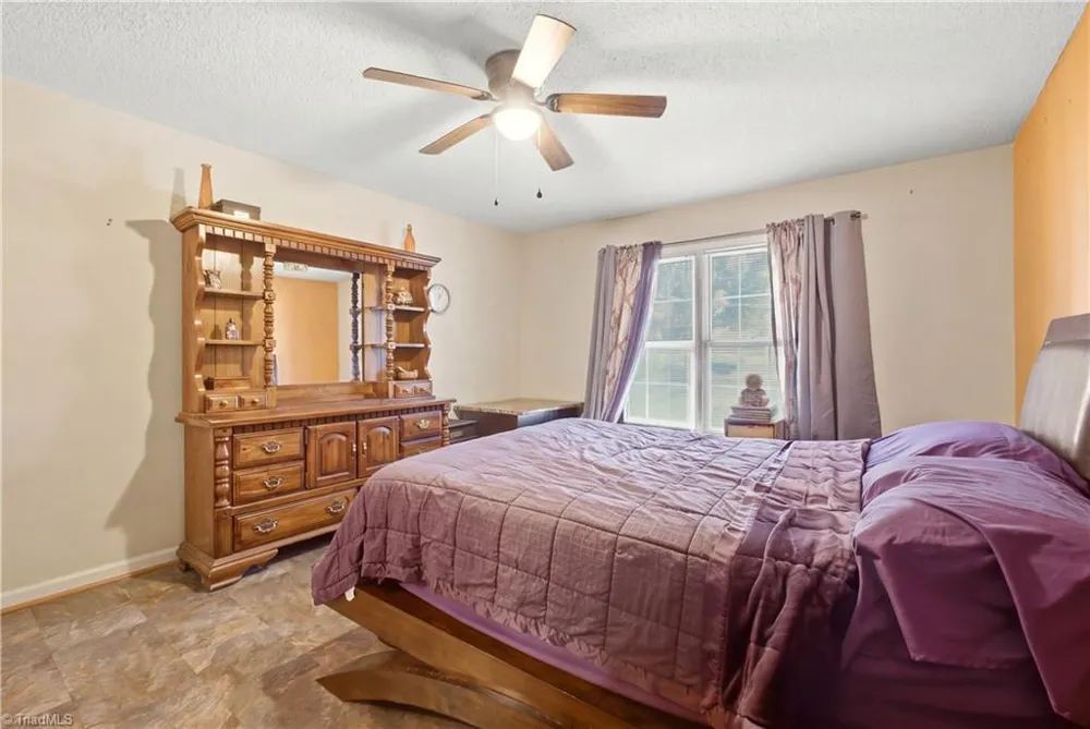 240 Silver Lake Drive Burlington, NC 27215