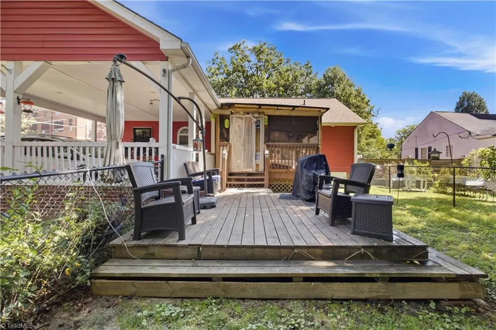 240 Silver Lake Drive Burlington, NC 27215