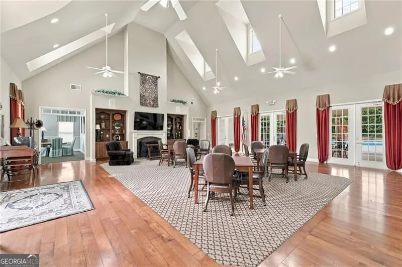 1340 Oak Meadows LN Cumming, GA 30041
