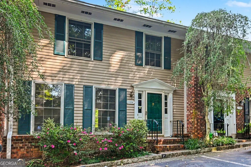 1104 Moorestown CIR Decatur, GA 30033