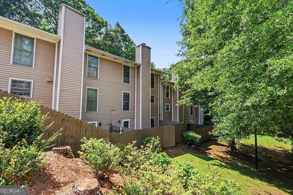 1104 Moorestown CIR Decatur, GA 30033