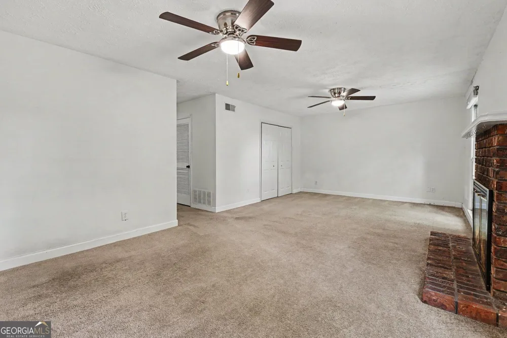 1104 Moorestown CIR Decatur, GA 30033
