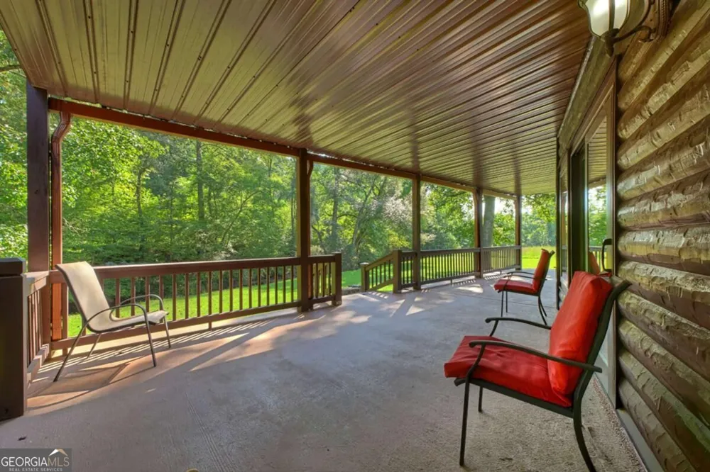 43 Devils Den RD Epworth, GA 30541