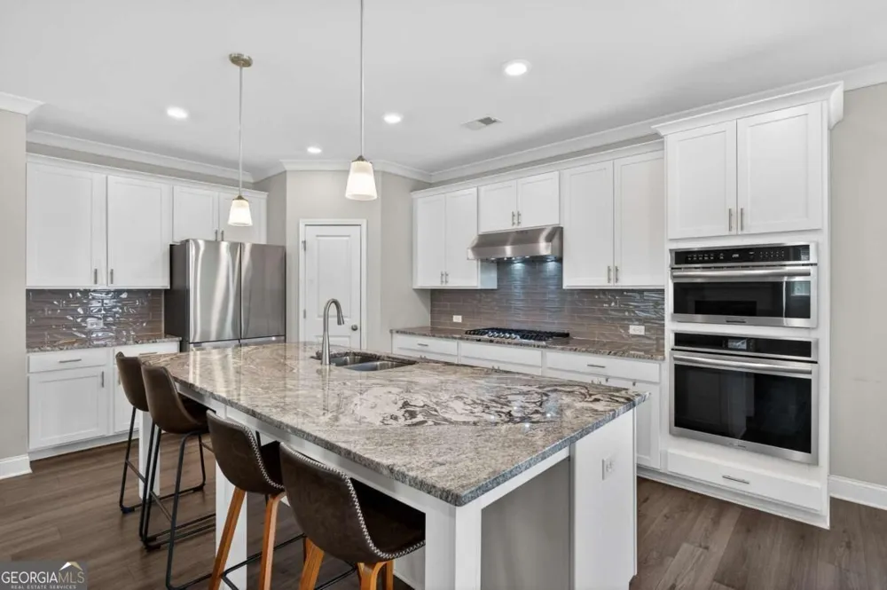 1020 River Park DR Johns Creek, GA 30097