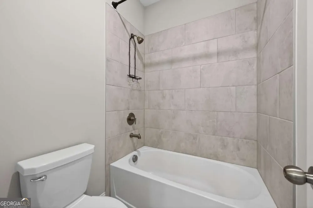 1020 River Park DR Johns Creek, GA 30097