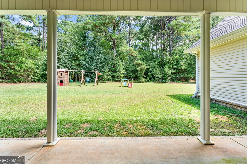 142 Honeysuckle TRCE Cochran, GA 31014