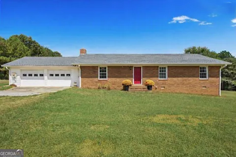 1825 Fork Creek CIR