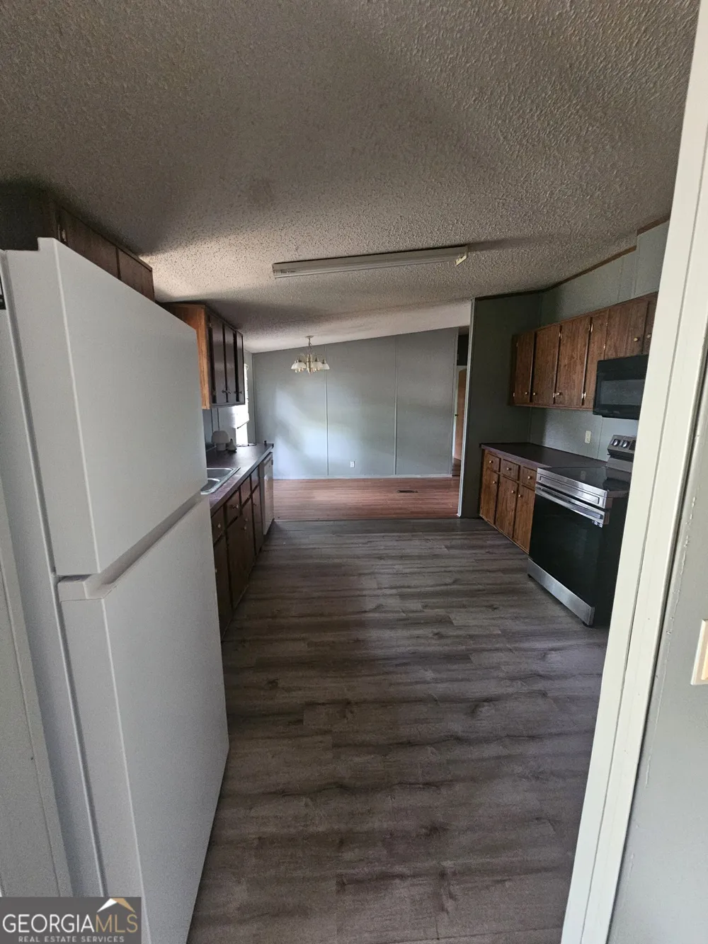 33 Sherwood DR SE Allenhurst, GA 31301