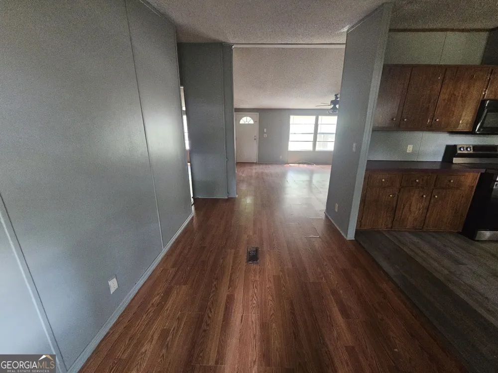 33 Sherwood DR SE Allenhurst, GA 31301
