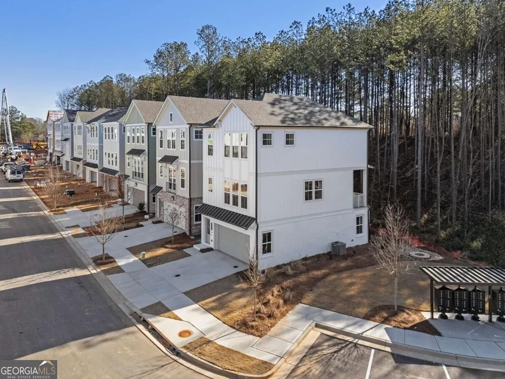 214 Pinecone PL Alpharetta, GA 30022