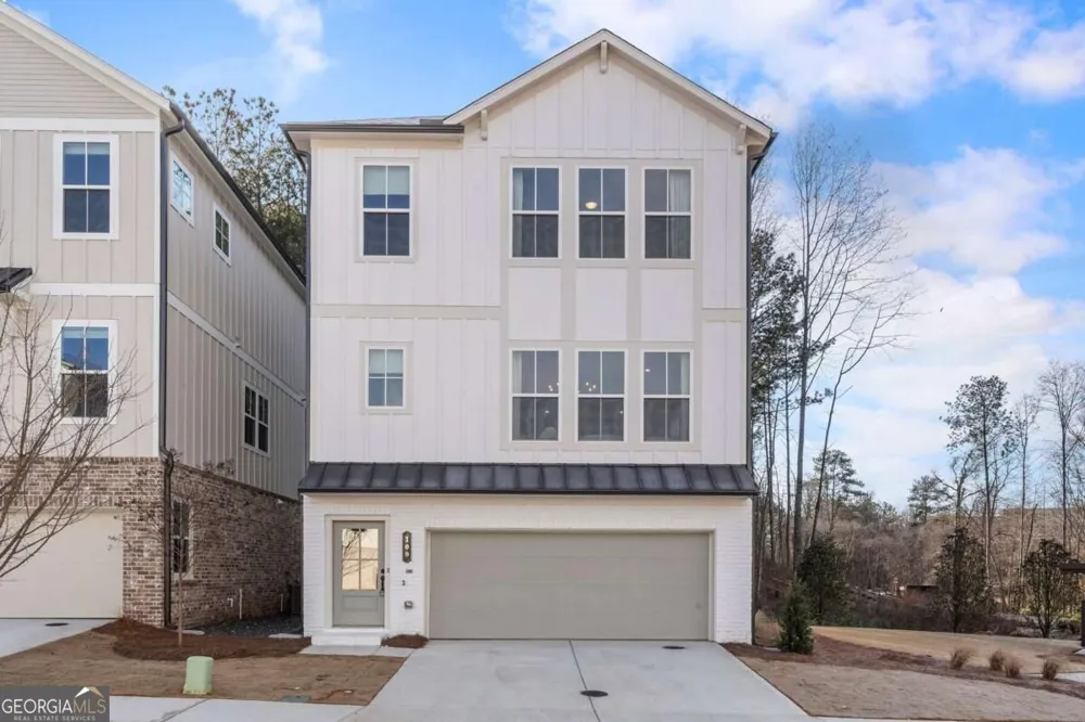214 Pinecone PL Alpharetta, GA 30022