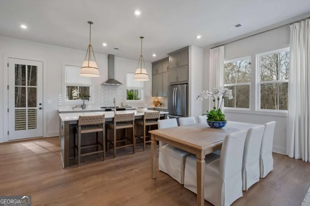 214 Pinecone PL Alpharetta, GA 30022