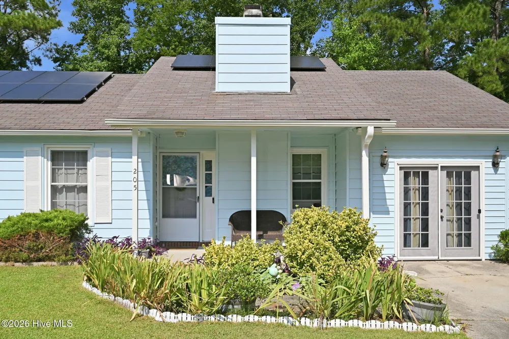 205 Meadow Lane Jacksonville, NC 28546