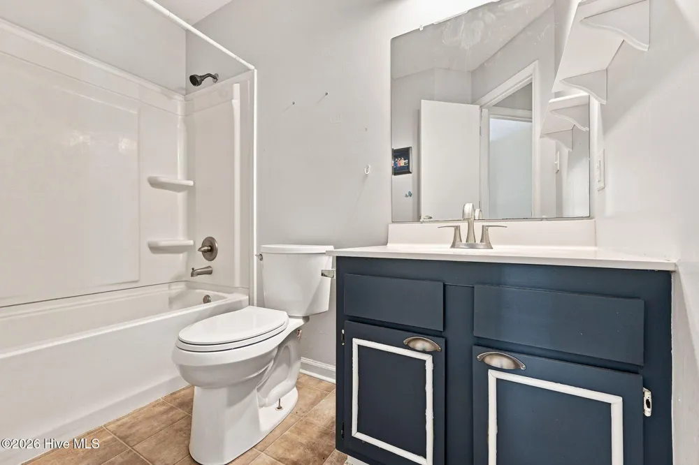 205 Meadow Lane Jacksonville, NC 28546