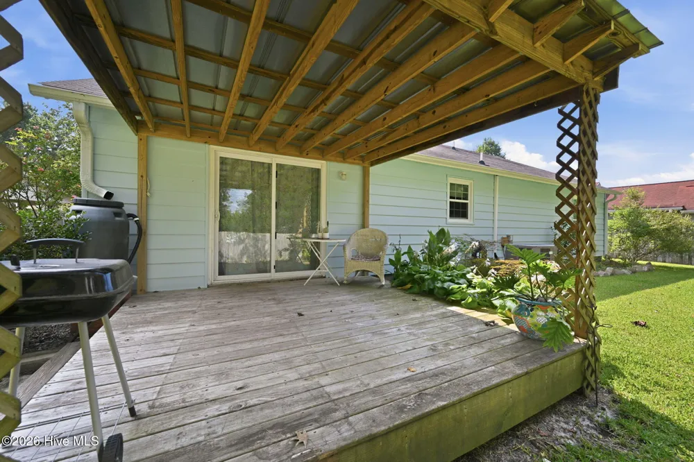 205 Meadow Lane Jacksonville, NC 28546