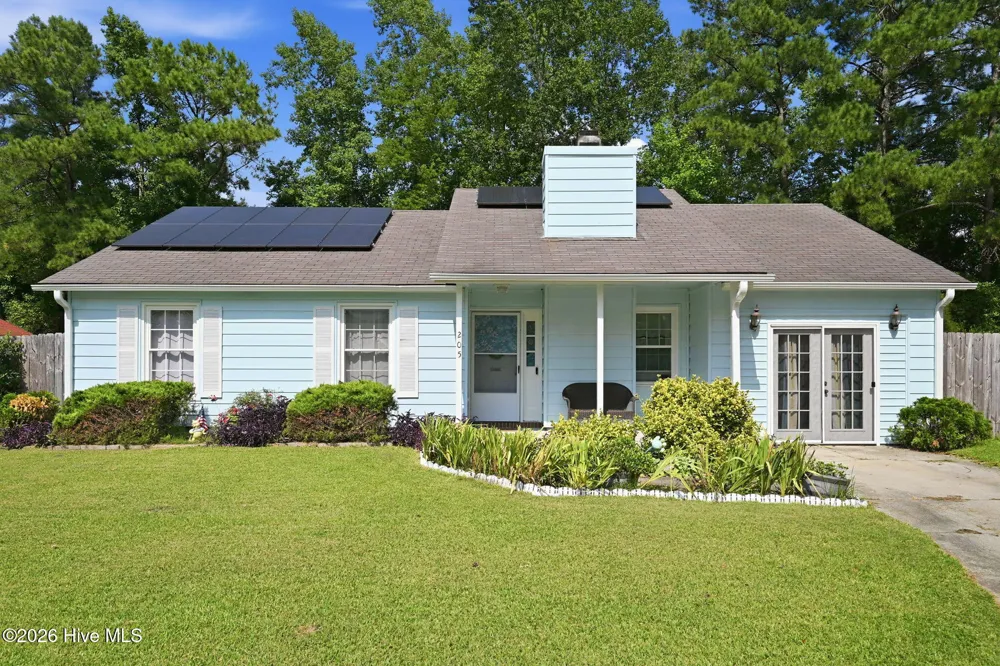 205 Meadow Lane Jacksonville, NC 28546