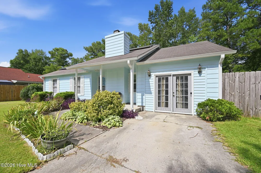 205 Meadow Lane Jacksonville, NC 28546